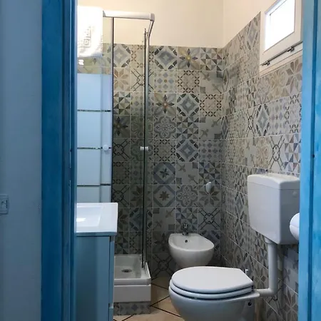 Le Terre Cotte Oda ve Kahvaltı 3*